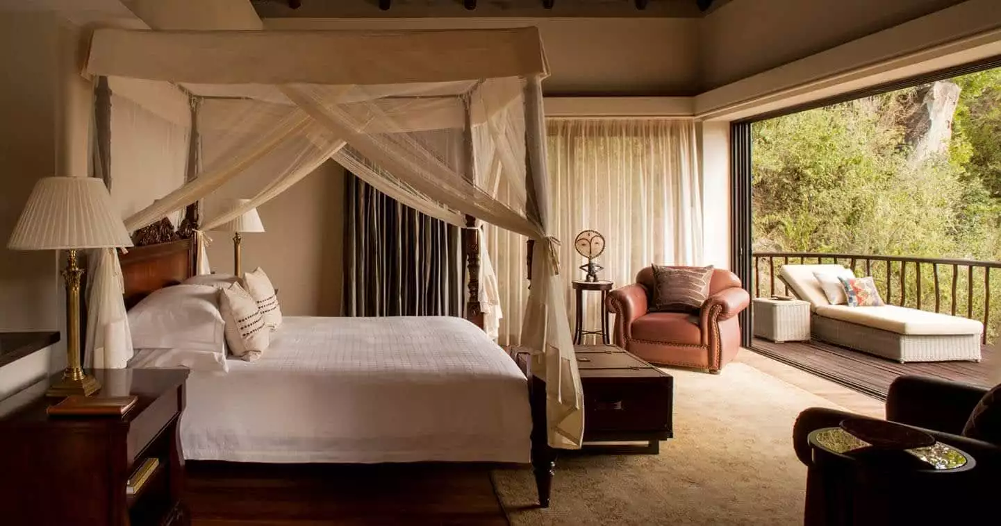 Four Seasons Safari Lodge